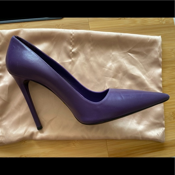 Prada heels - Picture 2 of 8